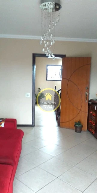 JCCA30030 Ótima casa em Vila Nova, sala, 3 quartos.