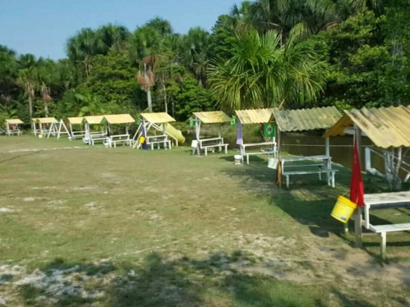 Chácara com 3 dormitórios à venda, 64000 m² por RS 1.400.000,00 - Área Rural - Manaus-AM