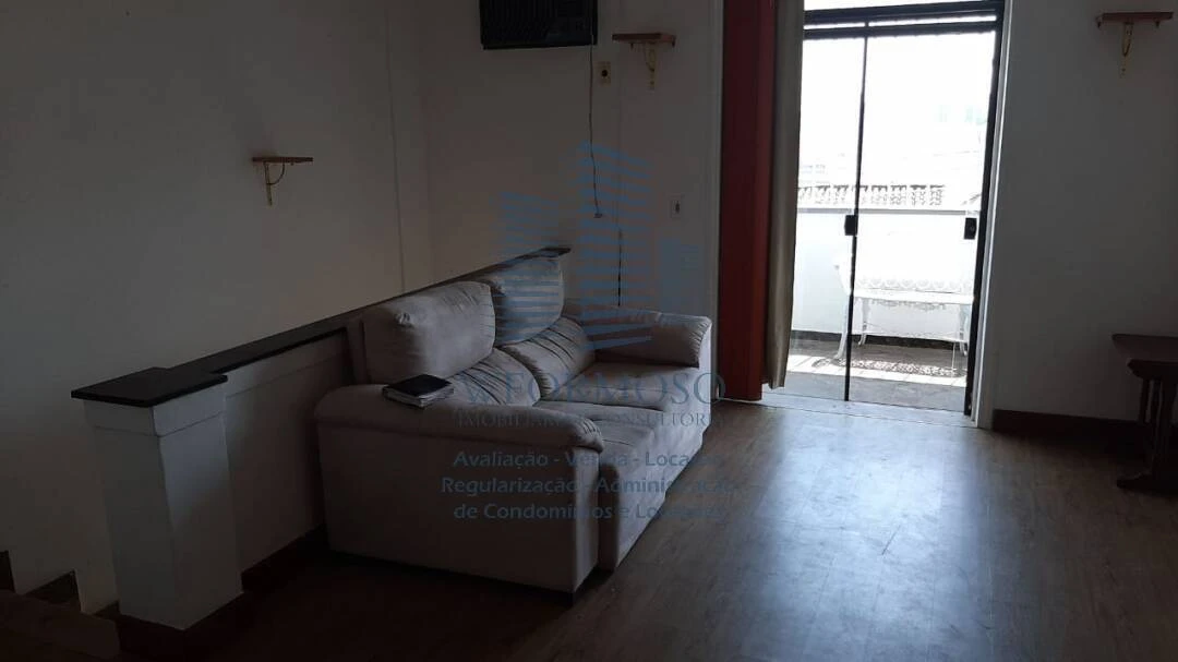 Casa 4 quartos 200m² para locação na Rua Progresso em Santa Teresa RJ
