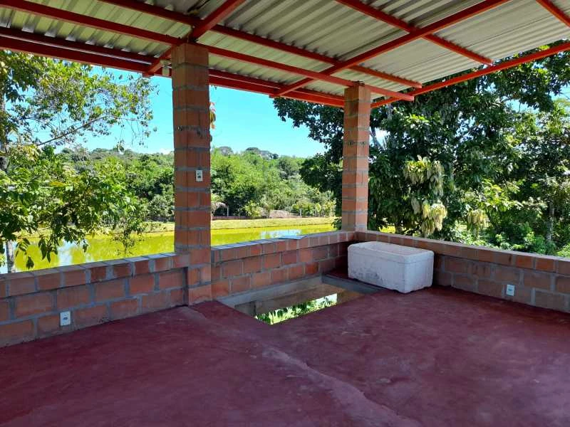 VENDO UM LINDO SITIO LOCALIZADO NA SEDE DO IRANDUBA
