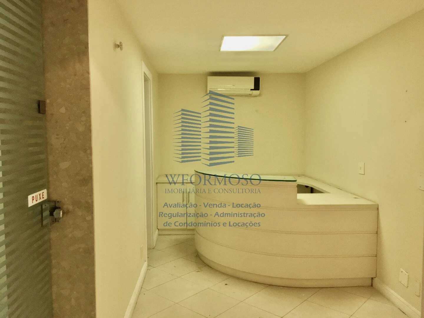 Pavimento Comercial à venda 171 m²  Rua Rodrigo Silva - Centro