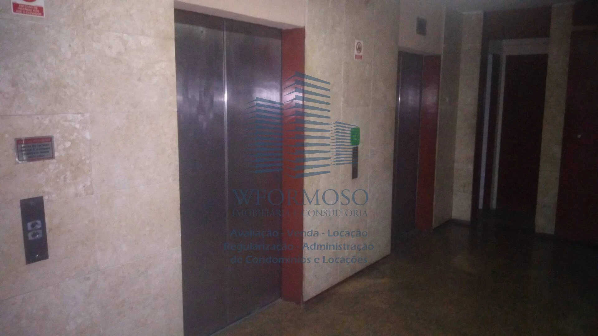 Andar comercial 678m² locação na Praça Pio X centro