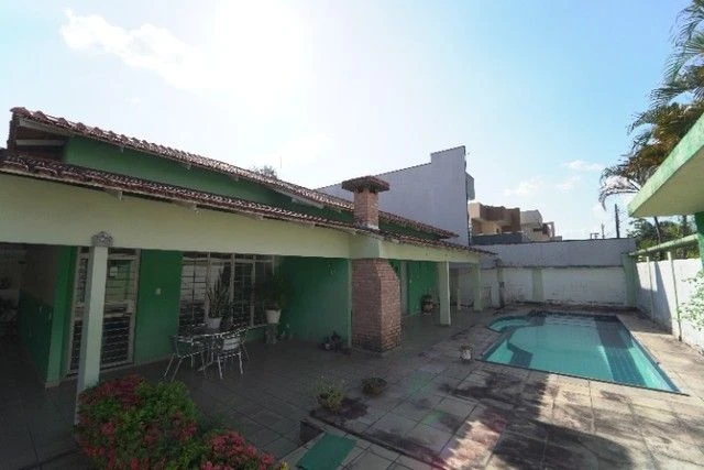 Casa com 4 dormitórios à venda, 500 m² por RS 1.300.000,00 - Ponta Negra - Manaus-AM
