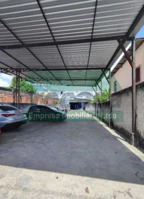 Aluga-se Excelente Ponto Comercial, Galpão e Estacionamento em localização comercial movimentada