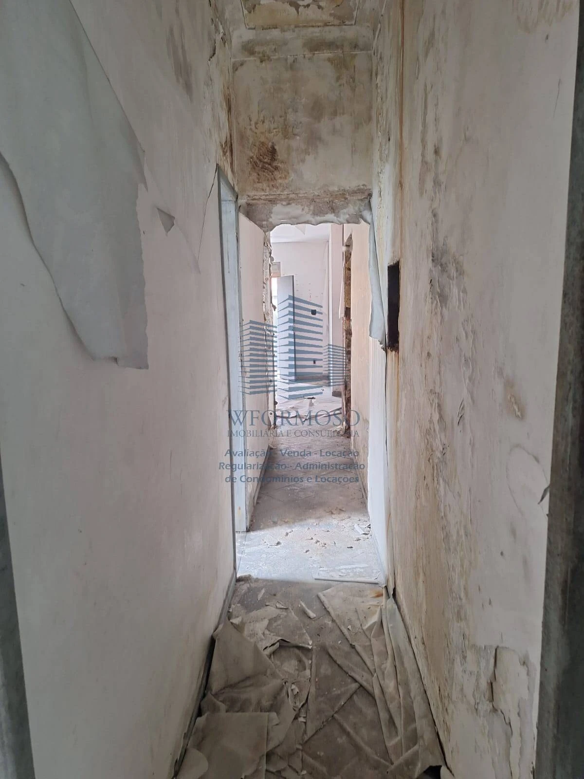 Prédio sobrado à venda e locação 300m² na Rua Doutor Francisco Portela