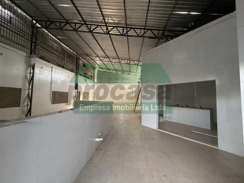 Galpão Comercial / Coroado / R$ 9.000,00