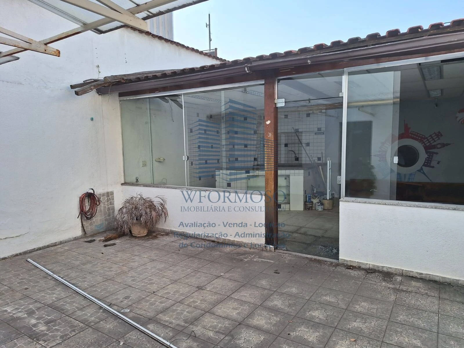 Prédio comercial 384m² à venda e locação na Av Dom Helder Camara