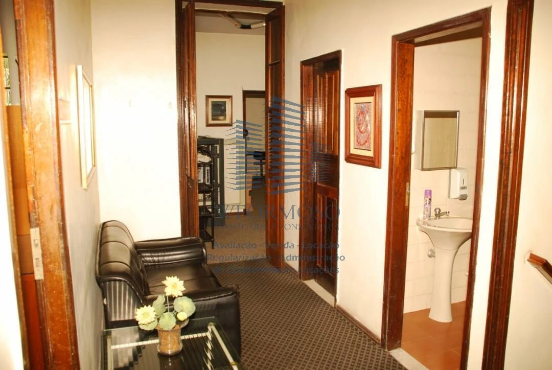 Bela Casa Comercial em Ponto Nobre em Botafogo para Venda – RJ