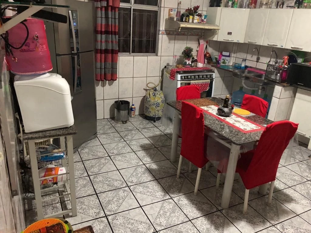 Ótima casa com 3 quartos à venda, 308 m² por RS 980.000 - Coroado - Manaus-AM