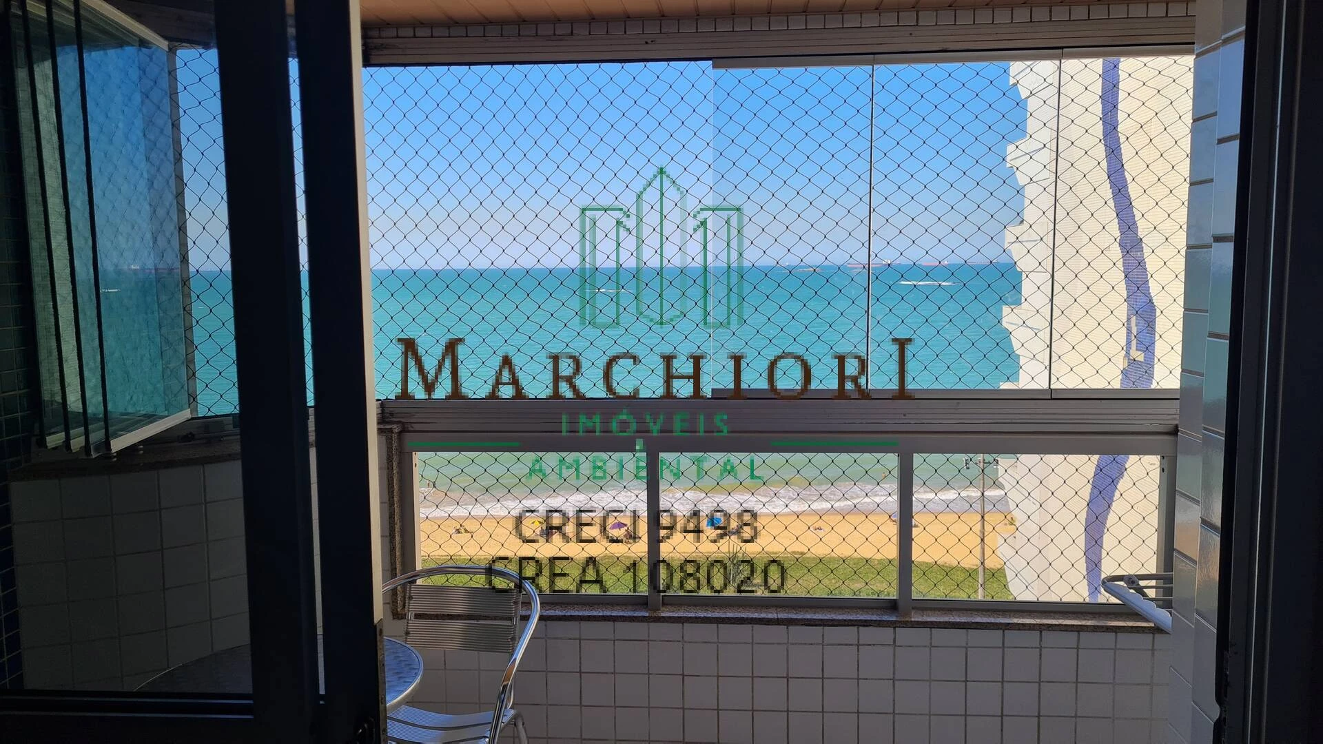 2 quartos, suíte, sol da manhã, vista pro mar, uma vaga