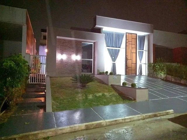 Casa com 3 dormitórios à venda, 275 m² por RS 910.000 - Ponta Negra - Manaus-AM