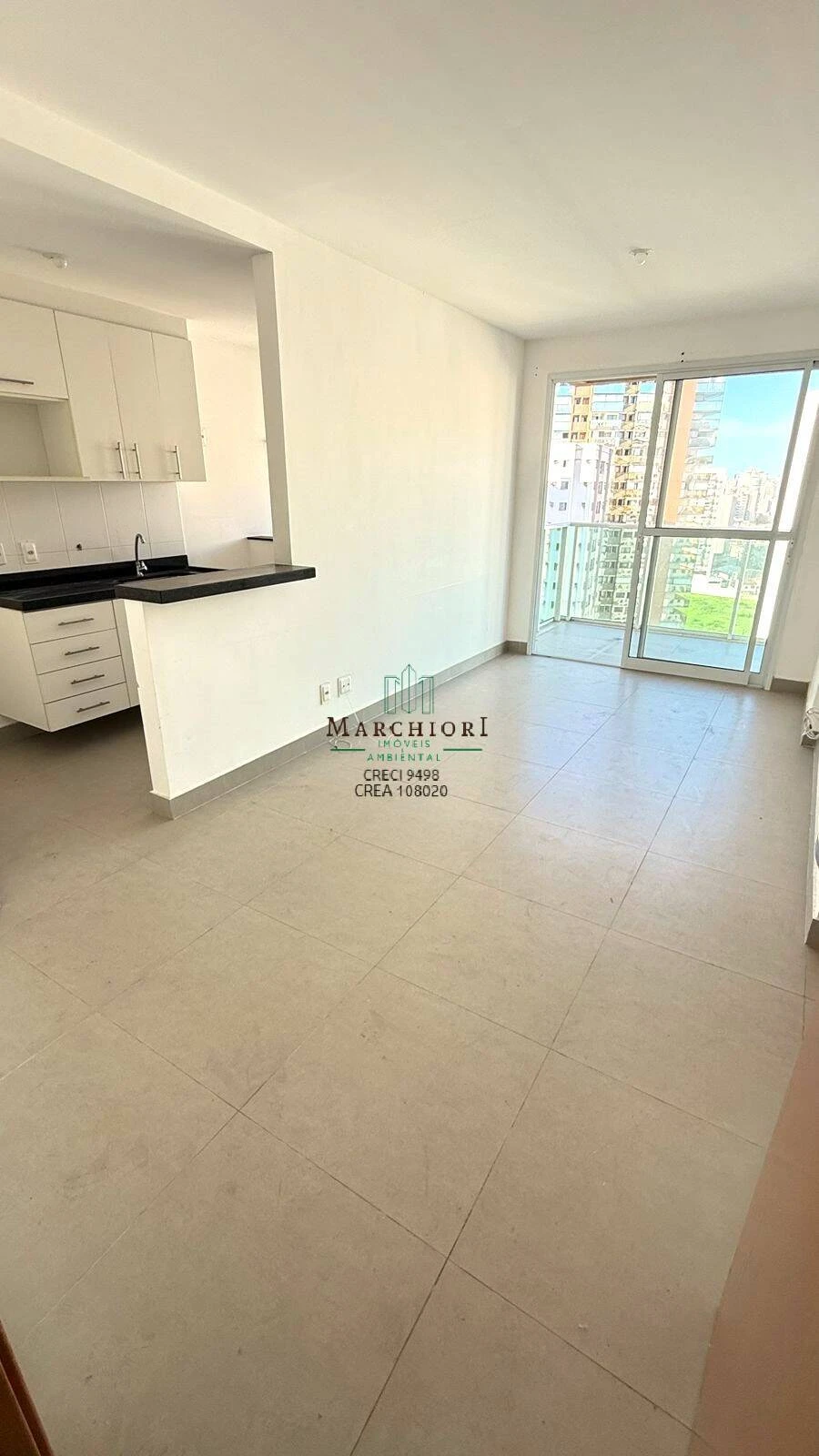 2 quartos, suíte, andar alto, sol da manhã, lazer completo