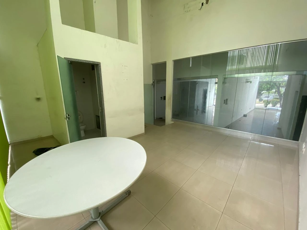 Loja para alugar, 39 m² por RS 1.800,00-mês - Chapada - Manaus-AM