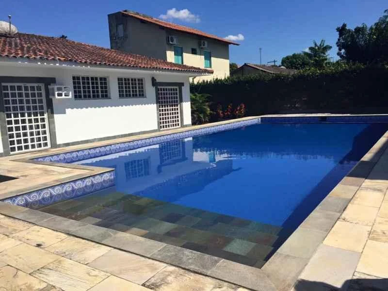 Casa à venda, 810 m² por RS 2.000.000,00 - Parque das Laranjeiras - Manaus-AM