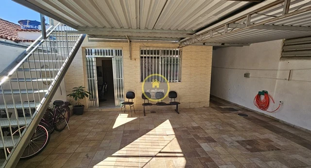 JCCA20142 – Ótima casa tipo apartamento sala 2 quartos.