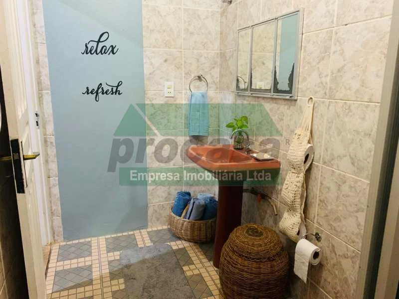 CASA Á VENDA EM MANACAPURU
