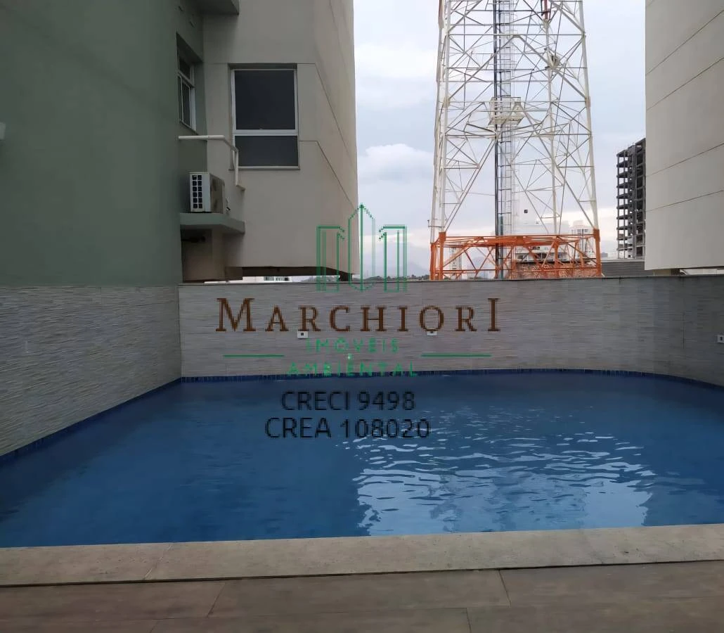 2 quartos, suíte, sol da manhã