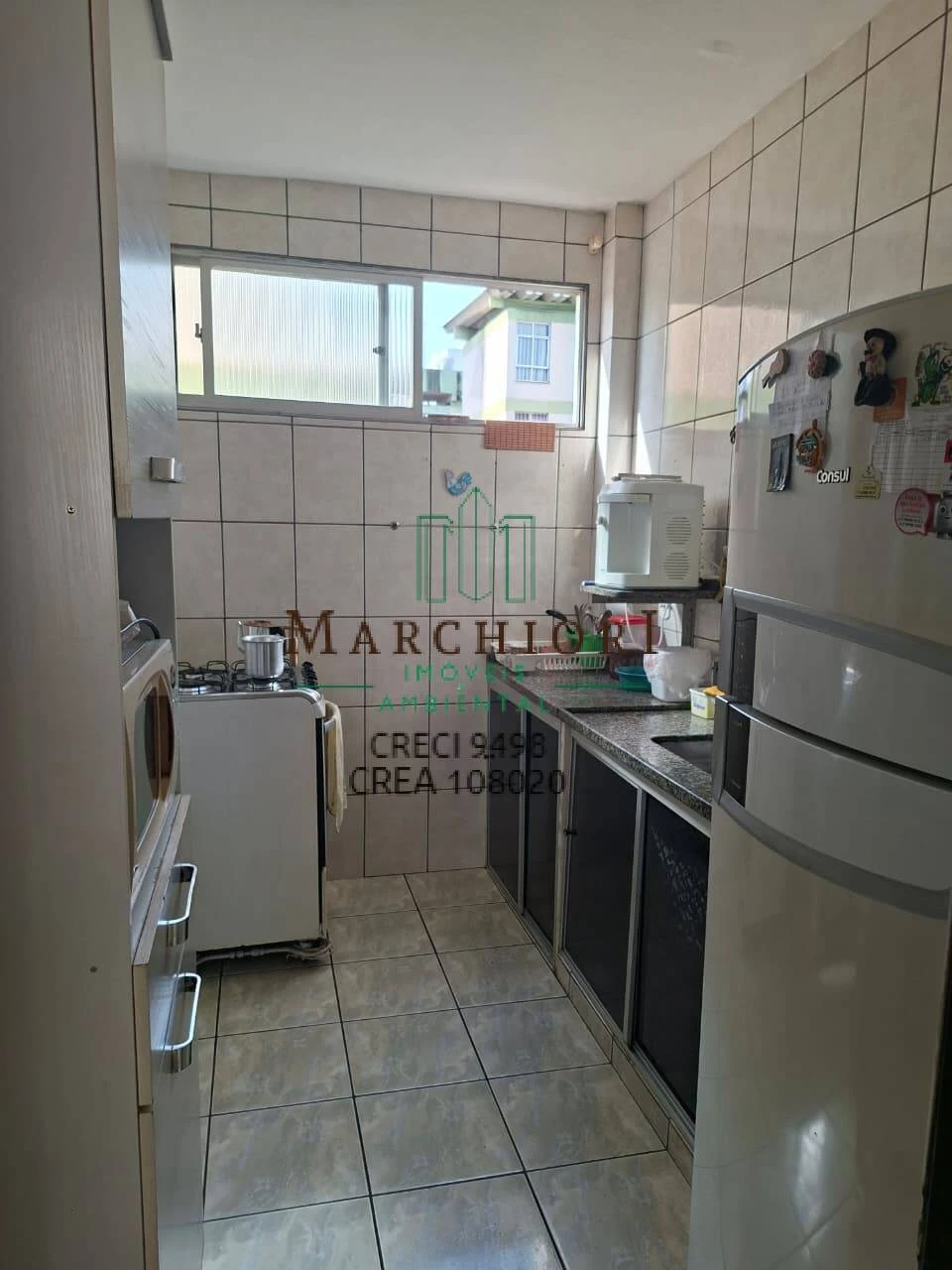 2 quartos, 2 banheiros, dependencia de empregada, 1 vaga