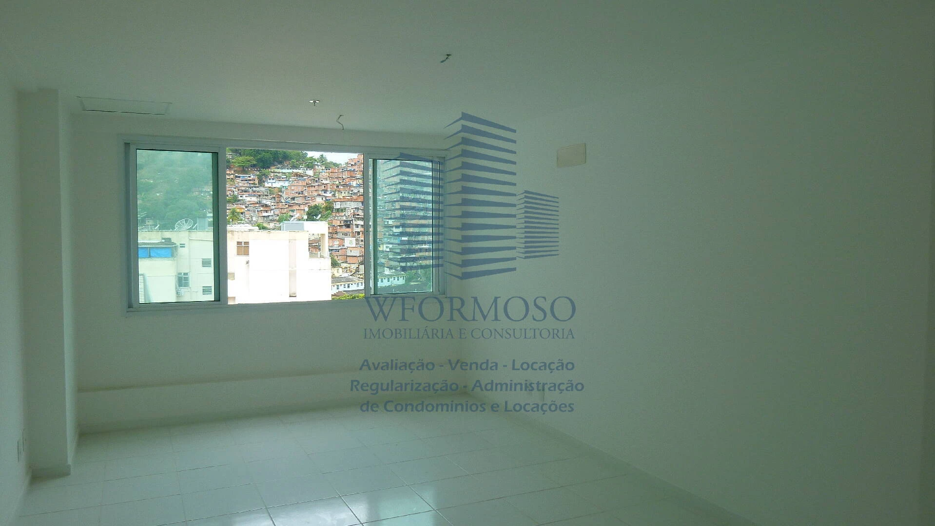 Sala comercial à venda Rua Quinze de Novembro Niterói - RJ