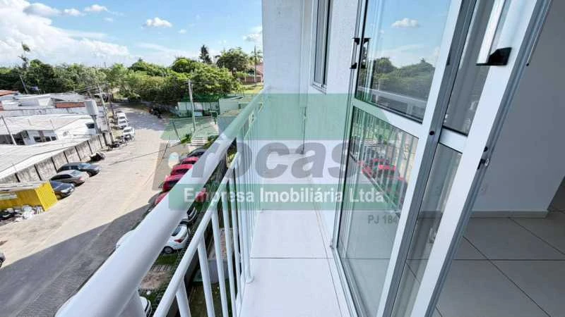 Apartamento para Locação no Condomínio Jardim das Cerejeiras - 3° Andar em Parque 10 de Novembro.