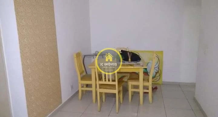 JCAP20171 Apartamento sala e 2 quartos em condomínio.