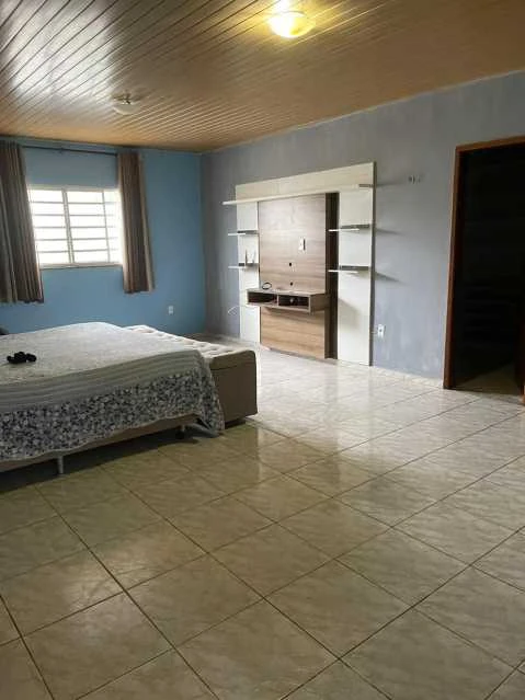 VENDE SE CASA NO PLANALTO