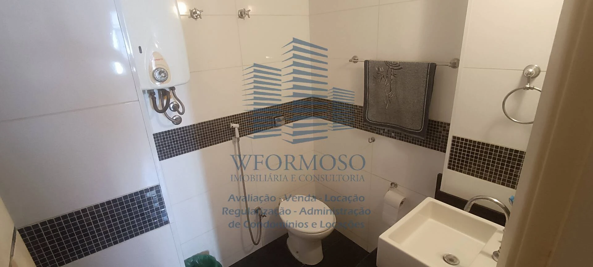Apartamento 2 quartos 62m2 vaga de garagem  frente rua Costa Pereira Tijuca