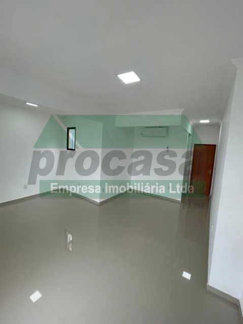 Sala comercial disponível para locação no P10
