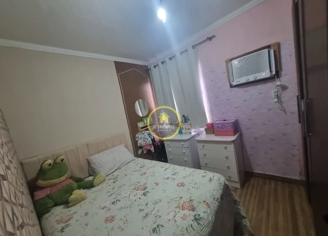 JCCN20133 – Casa em condomínio fechado sala e 2 quartos.