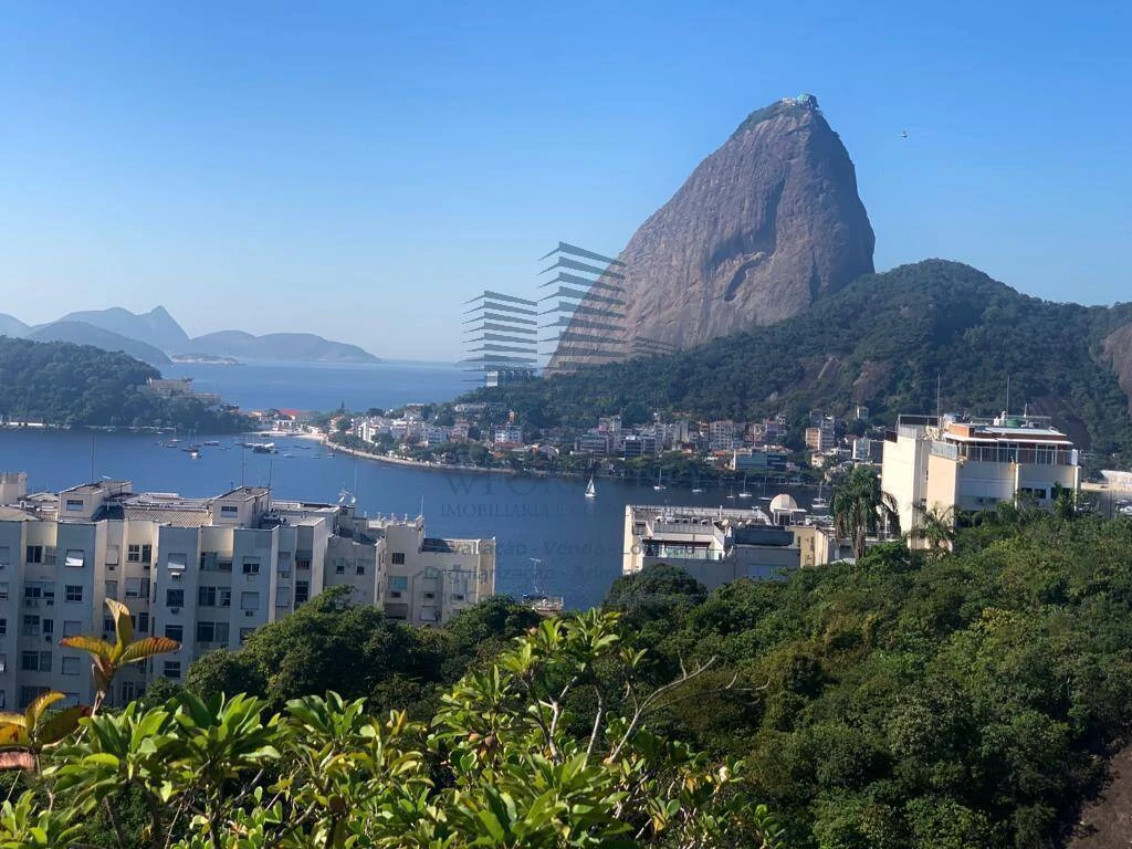 Cobertura tríplex 320m² à venda na Av. Oswaldo Cruz no Flamengo