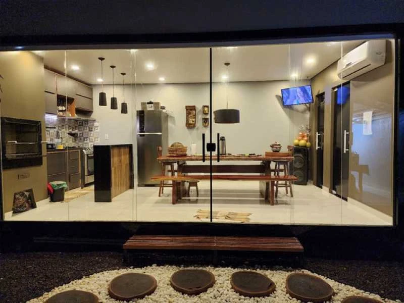 Vende Excelente casa com 3qtos s/ 1 ste em Condominio Fechado no Bairro Taruma - Manaus Amazonas - A