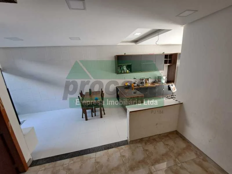 Casa com 6 dormitórios à venda, 600 m² por RS 650.000,00 - Dom Pedro - Manaus-AM
