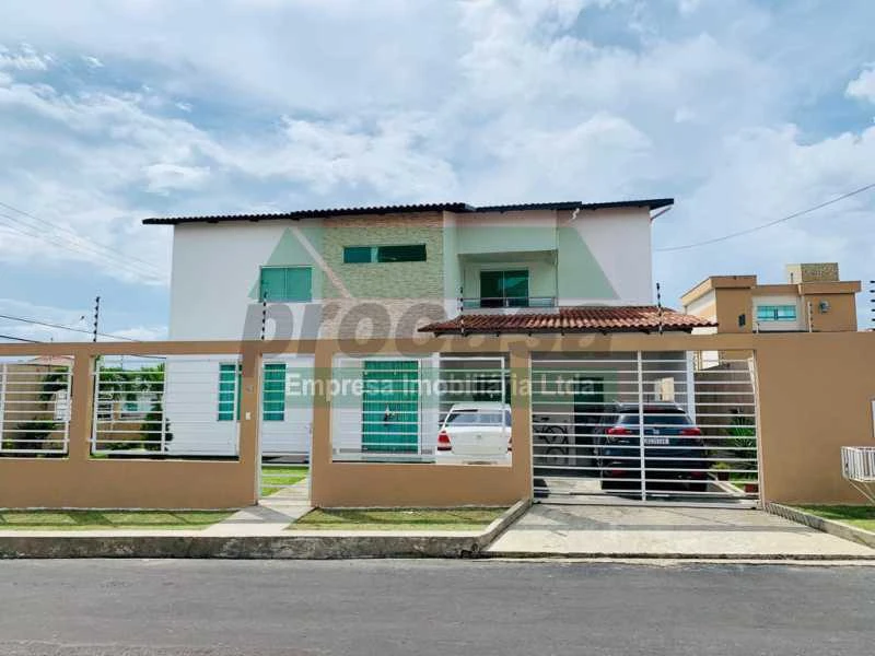 Casa de Alto Padrão Totalmente Mobiliada Disponível Para Locação / Ponta Negra