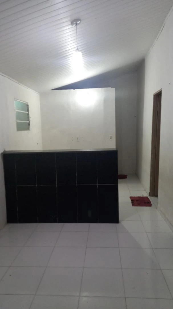 Casa com 4 dormitórios à venda, 256 m² por RS 270.000 - Cidade Nova - Manaus-AM