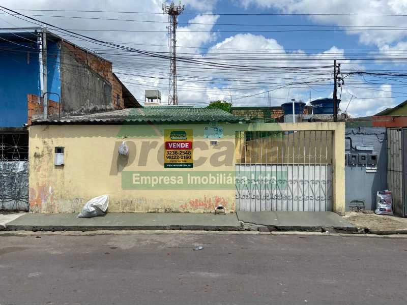 Casa de rua :  / Residencial / Cidade de Deus