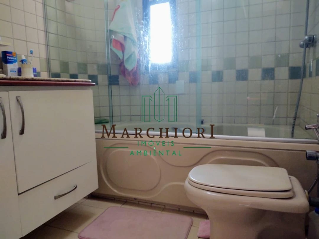 Cobertura Duplex, frente para o mar de Itapuã    4 cômodos Lazer completo
