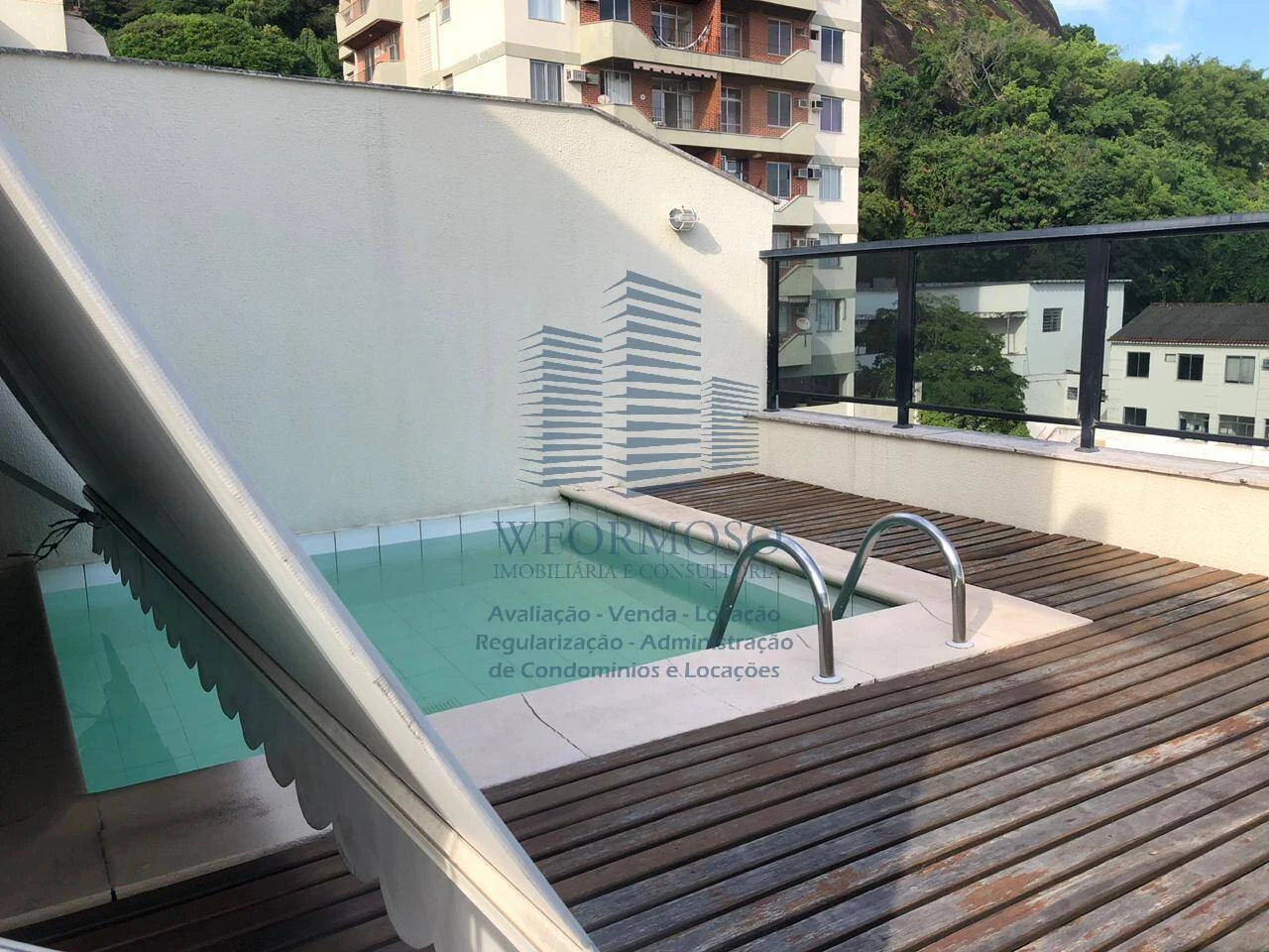 Cobertura duplex 3 quartos  200m2 rua Valparaiso  Tijuca