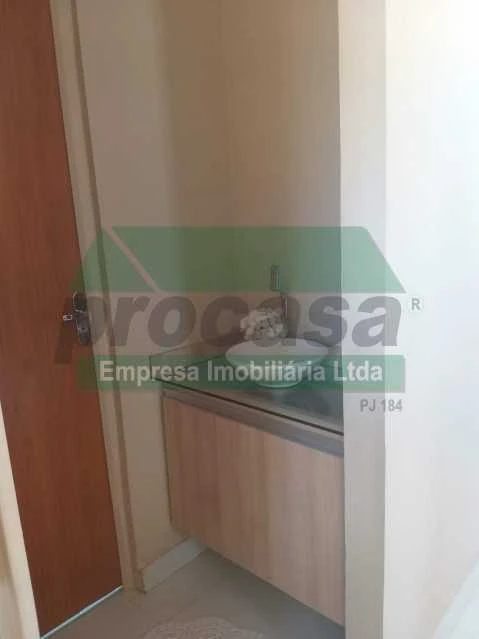 VENDE SE APARTAMENTO NO CONDOMINIO VIDA NOVA