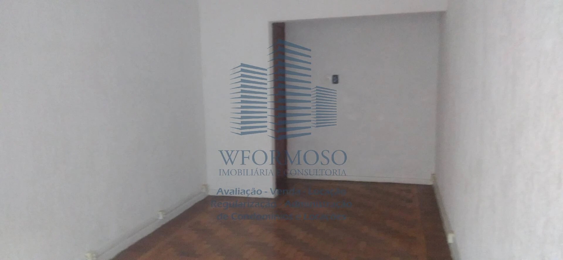 Sala comercial 29m² para locação na Rua Assembleia Centro