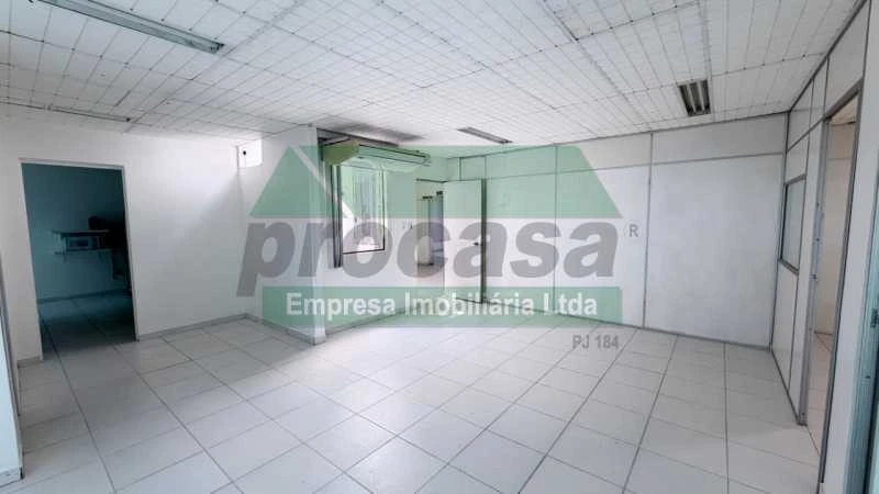 Sala Comercial à Locação, 150m² por RS 7.500,00 no Parque Dez de Novembro