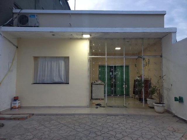 Casa com 4 dormitórios para alugar, 259 m² por RS 5.000,00 -mês - Cachoeirinha - Manaus-AM