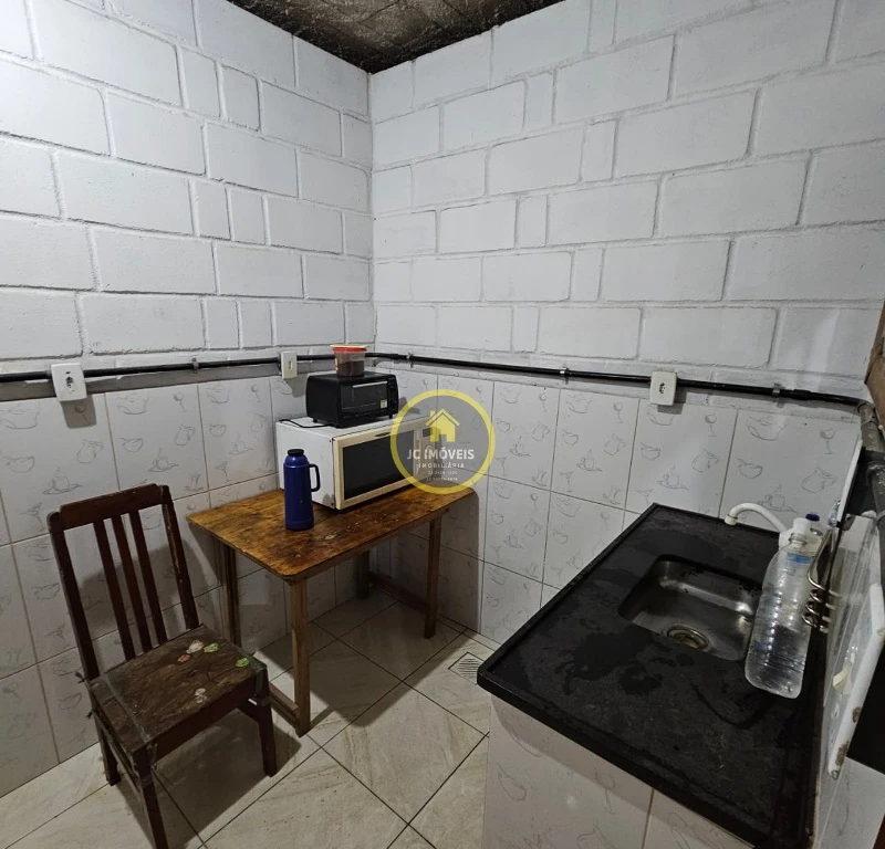JCGA00001 – Galpão com loja cozinha e banheiro.