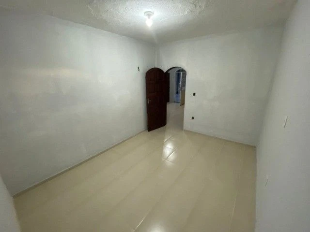 Casa com 2 dormitórios, 300 m² - venda por RS 420.000 ou aluguel por RS 3.500-mês - Parque 10 de Nov