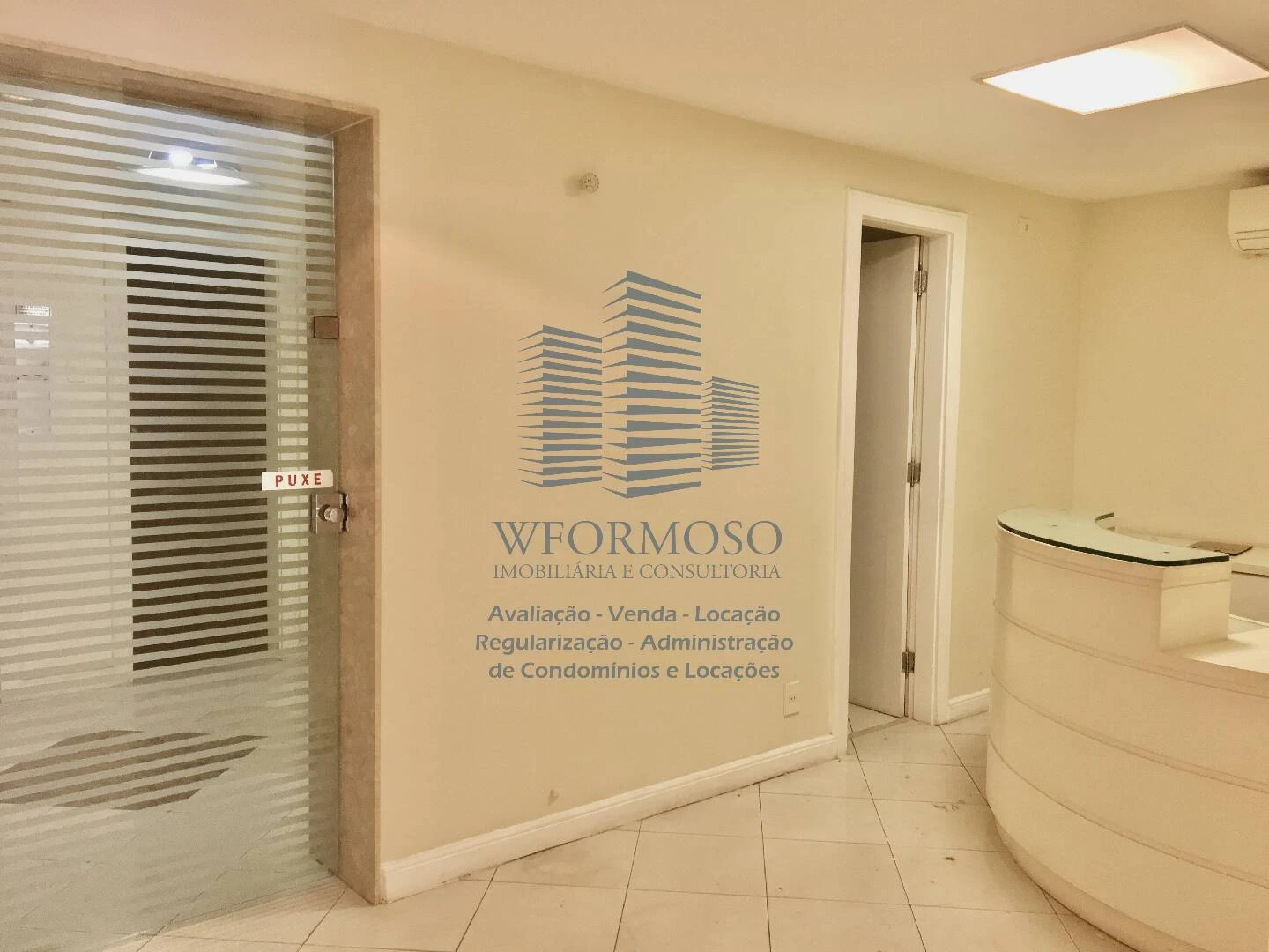 Pavimento Comercial à venda 171 m²  Rua Rodrigo Silva - Centro