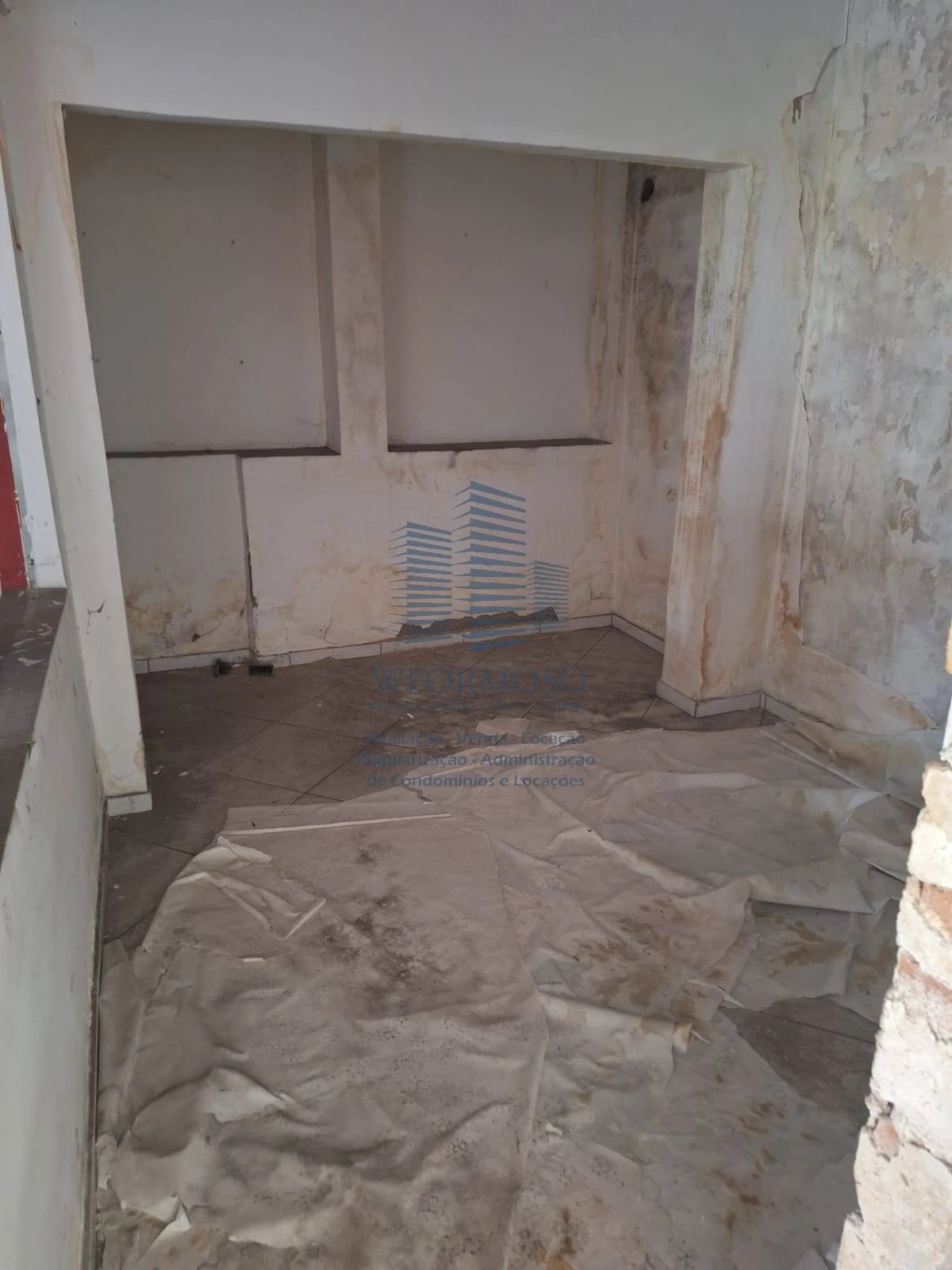 Prédio sobrado à venda e locação 300m² na Rua Doutor Francisco Portela