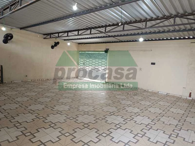 Casa de rua -  / Residencial / Cidade de Deus