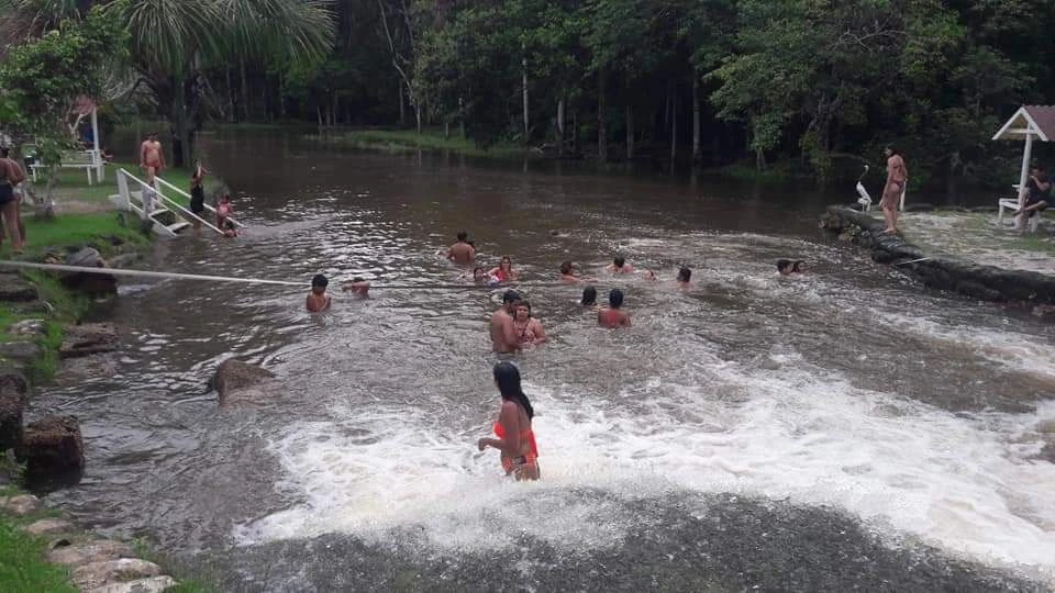Chácara com 3 dormitórios à venda, 64000 m² por RS 1.600.000,00 - Área Rural - Manaus-AM