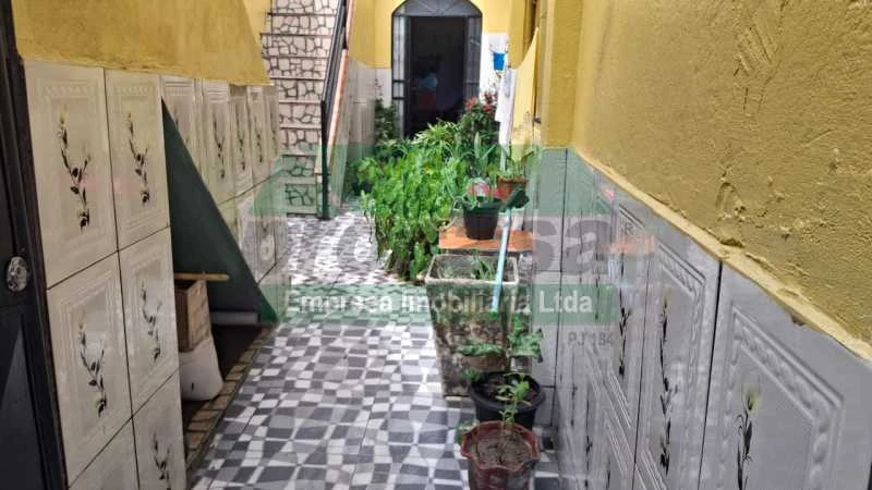 Casa de rua : Duplex / Residencial / Novo Israel