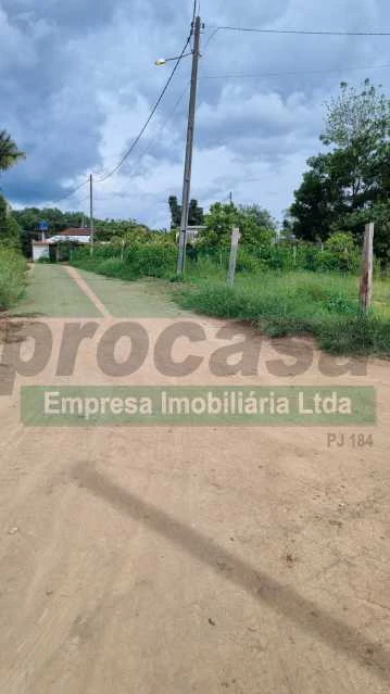 Oportunidade única: 4 lotes de 200m² em região em crescimento