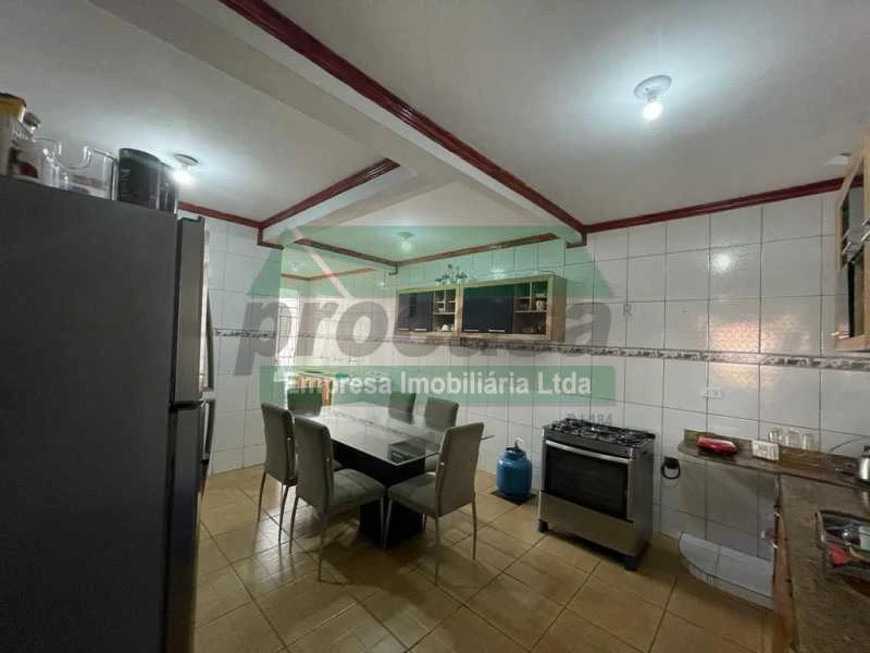 Casa em conjunto com 3 dormitórios para venda ou aluguel, 425 m² - Japiim - Manaus-AM